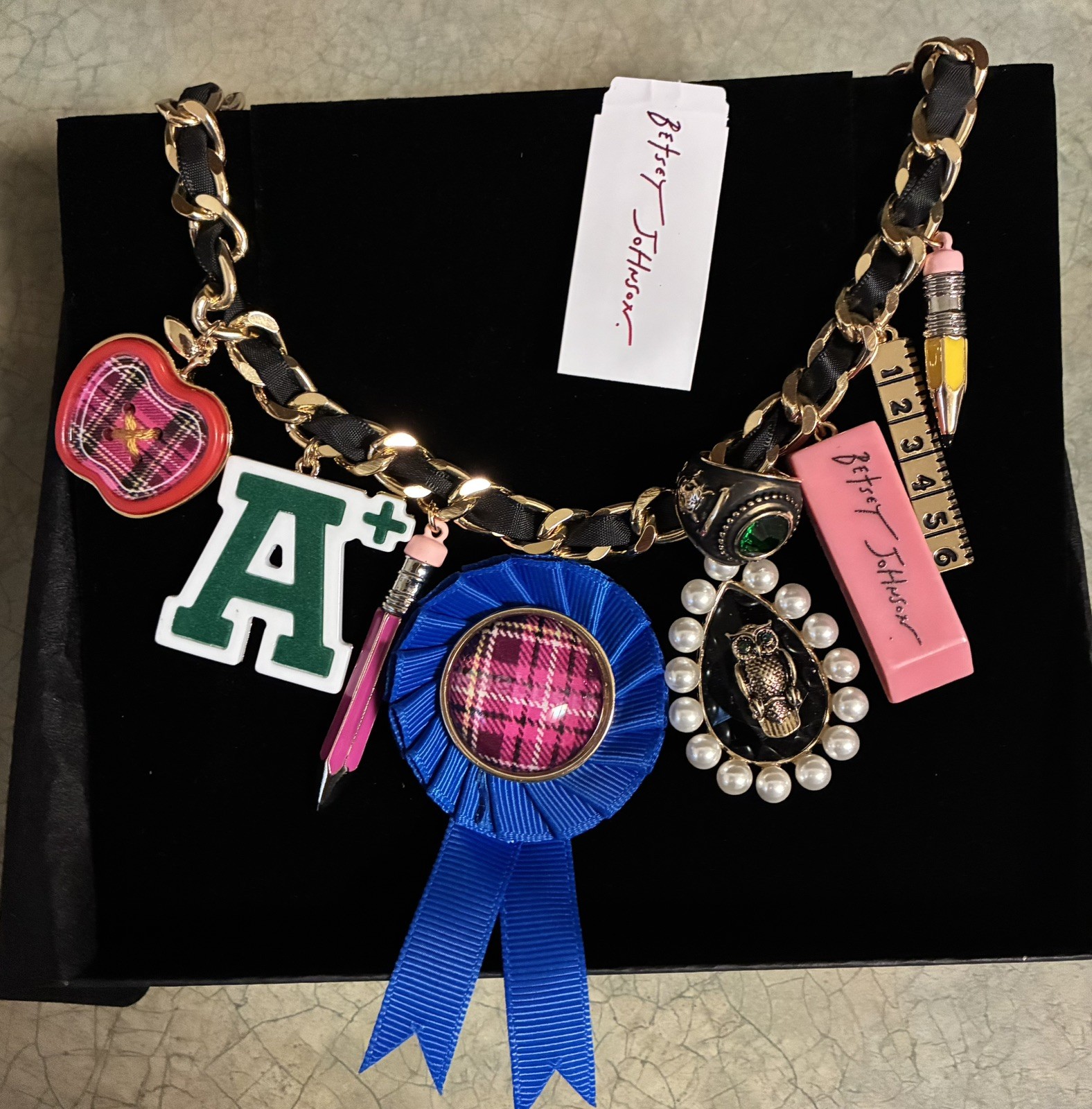 Betsey Johnson BEST IN CLASS school Charm Statement Necklace NWT 👀unique!!