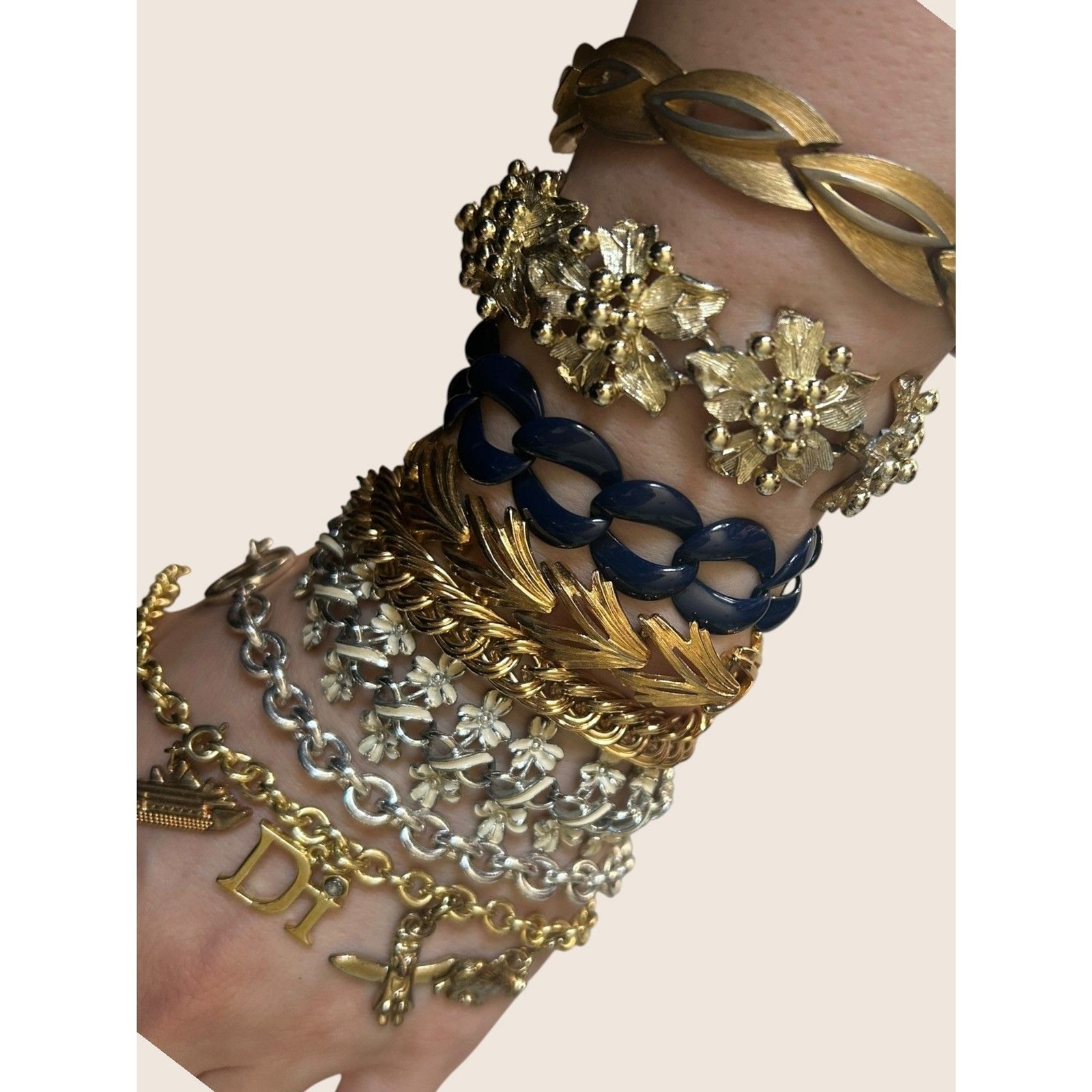 ✨ VTG 80s FASHION BRACELET BUNDLE LOT SIGNED CORO, TRIFARI, GOLDETTE, MONET