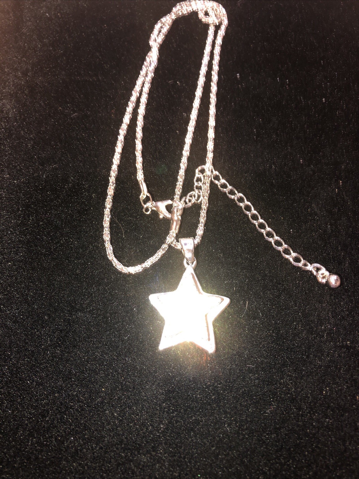 SILVER TONE CHAIN WITH STAR RHINESTONE PENDANT 18″ + 2.5″ EXTENDER