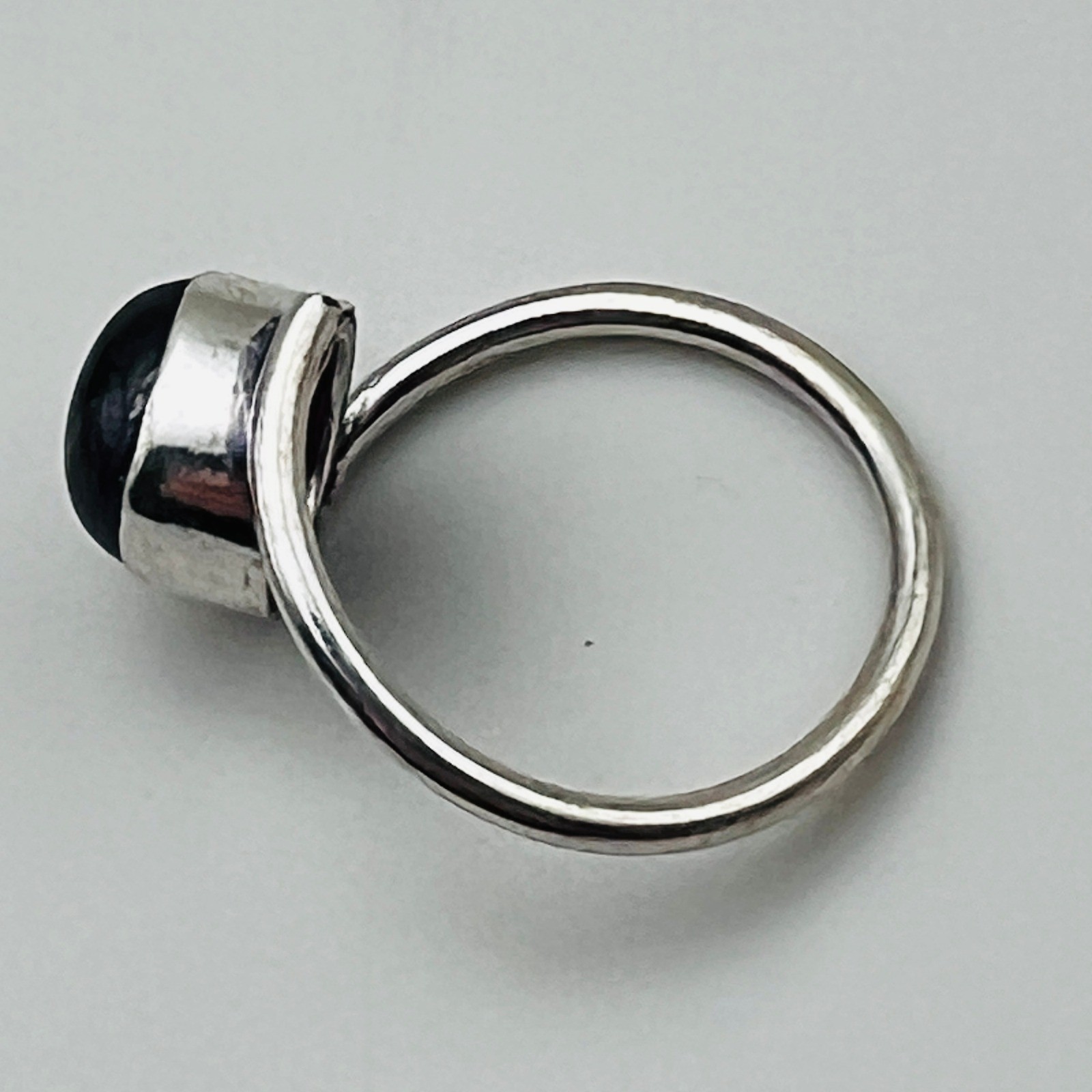 Silver Tone Ring Wrap Style Size 9 Round Purple Cabochon Statement Fashion
