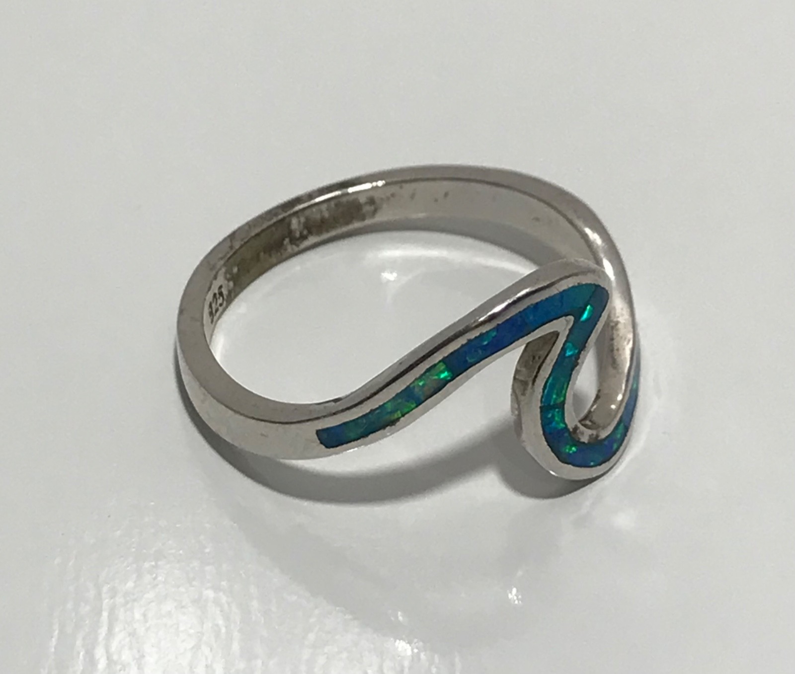 925 Sterling Silver Synthetic Opal Ring – Hawaiian Inlay Ocean Wave