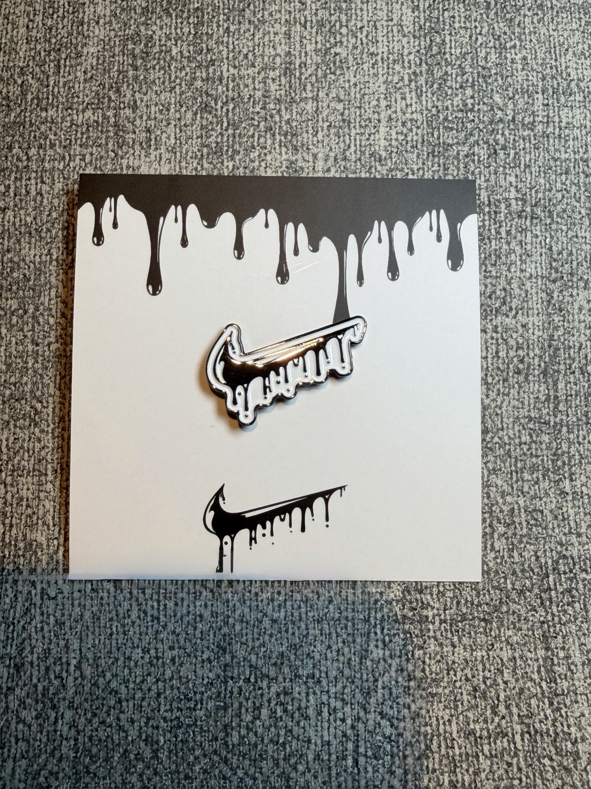 Nike Dripping Swoosh Pin Enamel