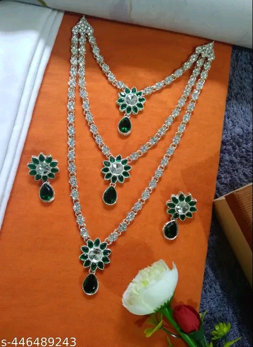 Nita Ambani Layered Green Kundan Necklace Kundan Earring Vintage Heavy Jewelry