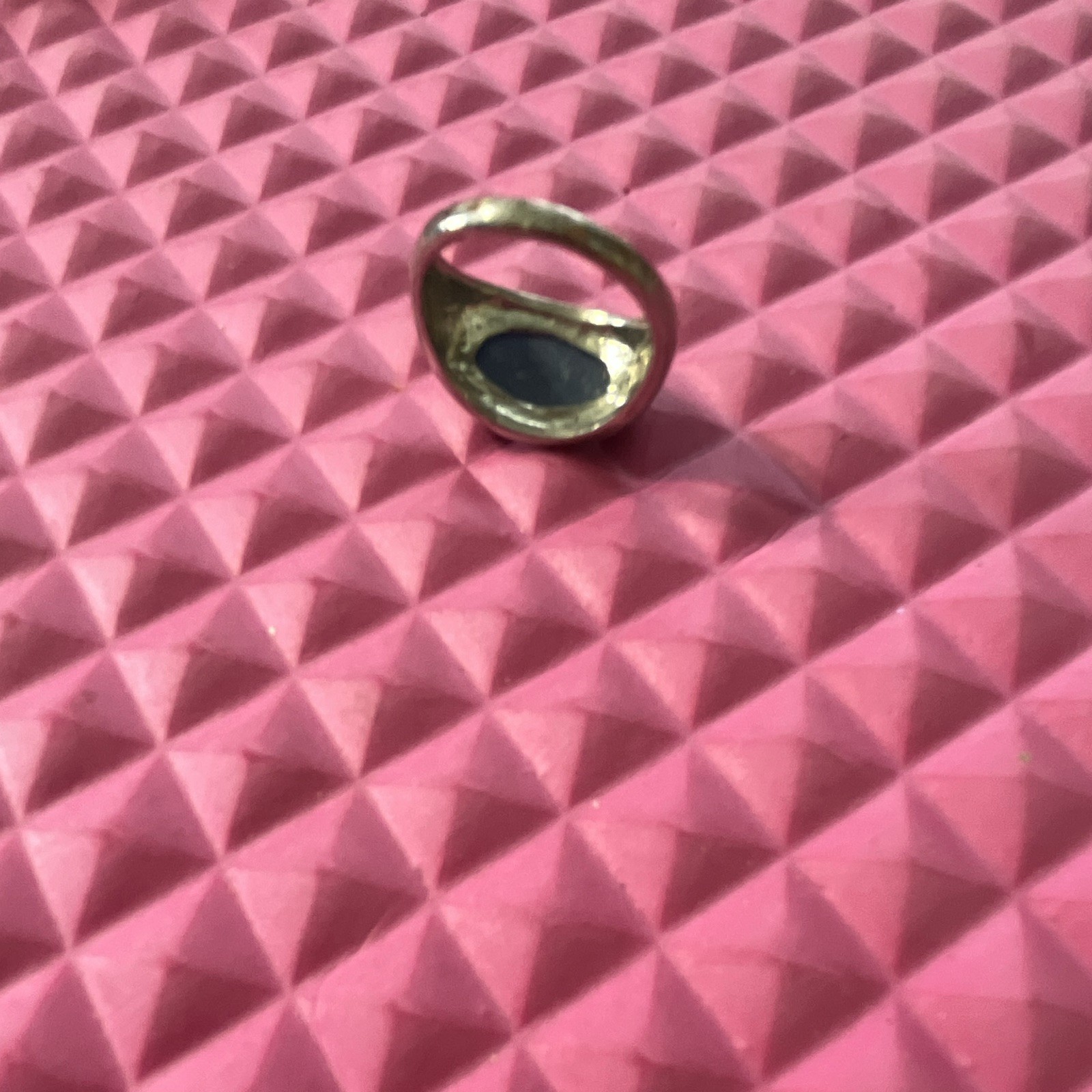 Silver Tone Metal Band Ring Blue Oval Cabochon Stone 1 Gem Size 13