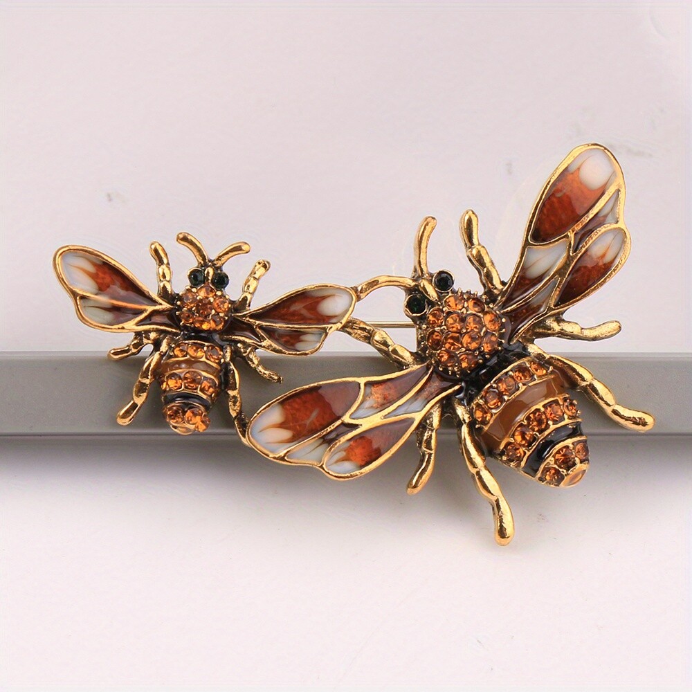 Fashionable Zinc Alloy Bee Brooch Pin for Women Enamel Honeybee Insect Badge