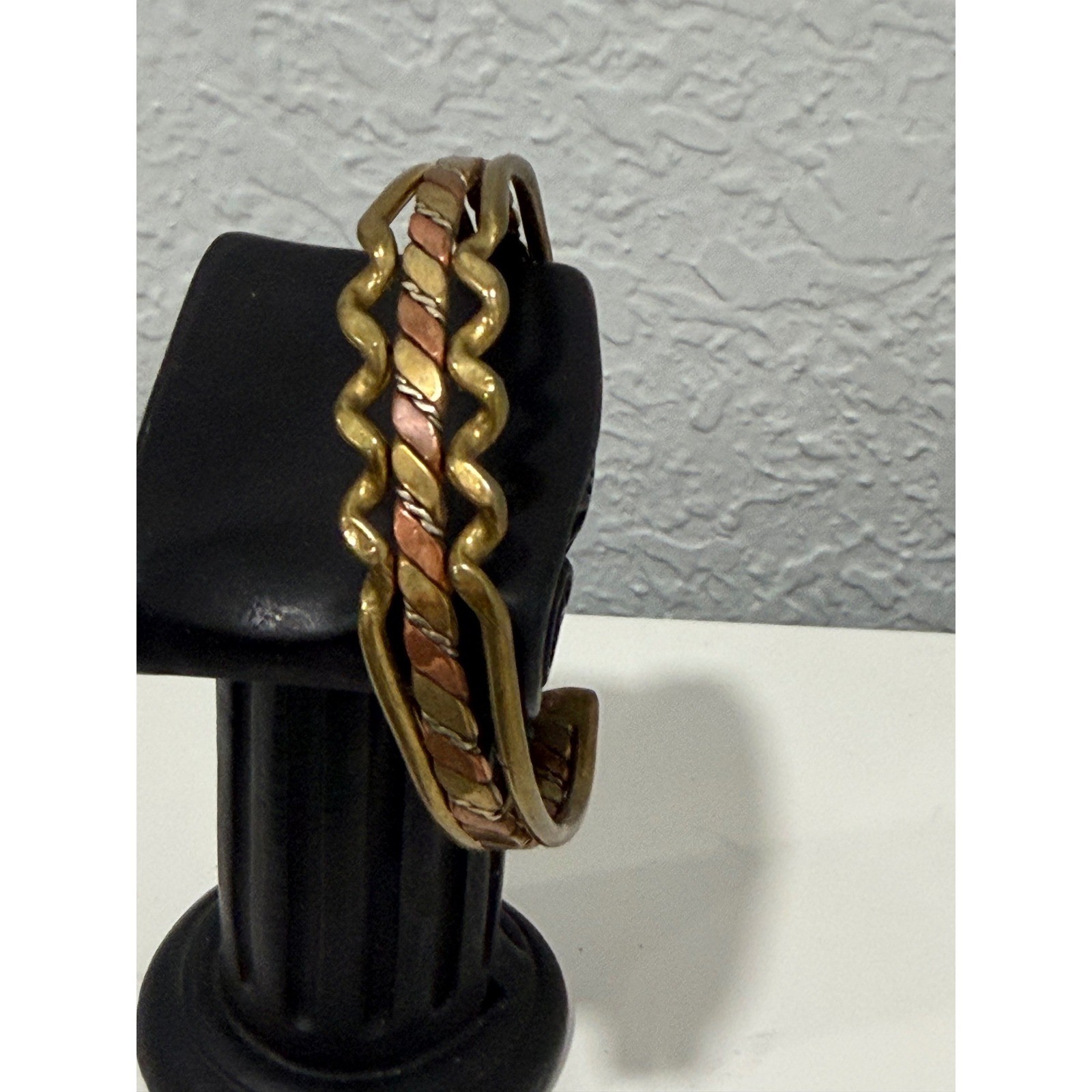 Mixed Metal Gold Copper Silver Tone Cuff Bracelet Unisex 7in Twisted Wavy