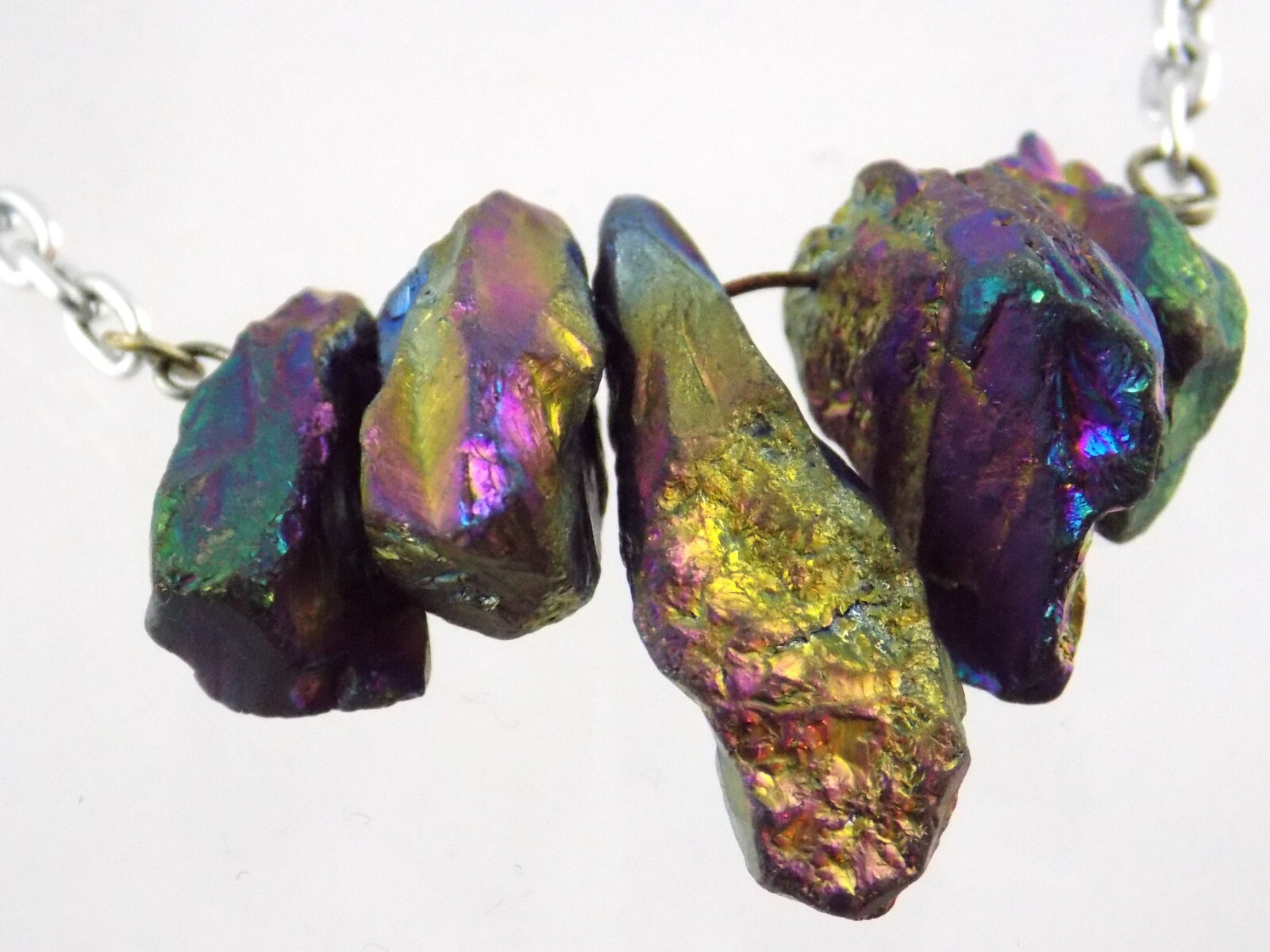 Silver Toned Metal Rainbow Aura Quartz Pendant Necklace No Marks 23.5 Inches