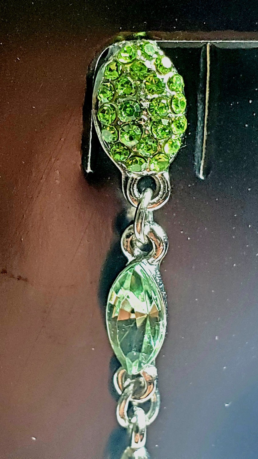 Set of Necklace Dangle Earrings & Bracelet Emerald sparkling, Chuns Fashion