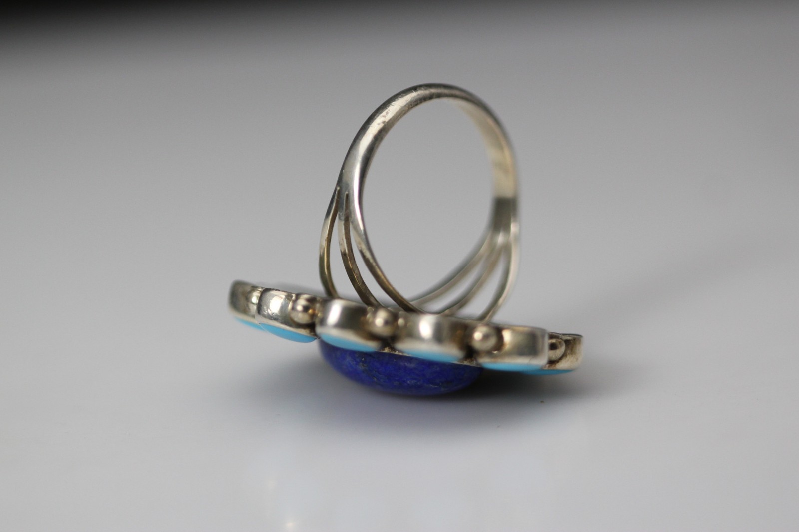 Sterling Oval Blue Lapis & Faux Turquoise Western Size 11 Ring 13.1g(RIN9663)
