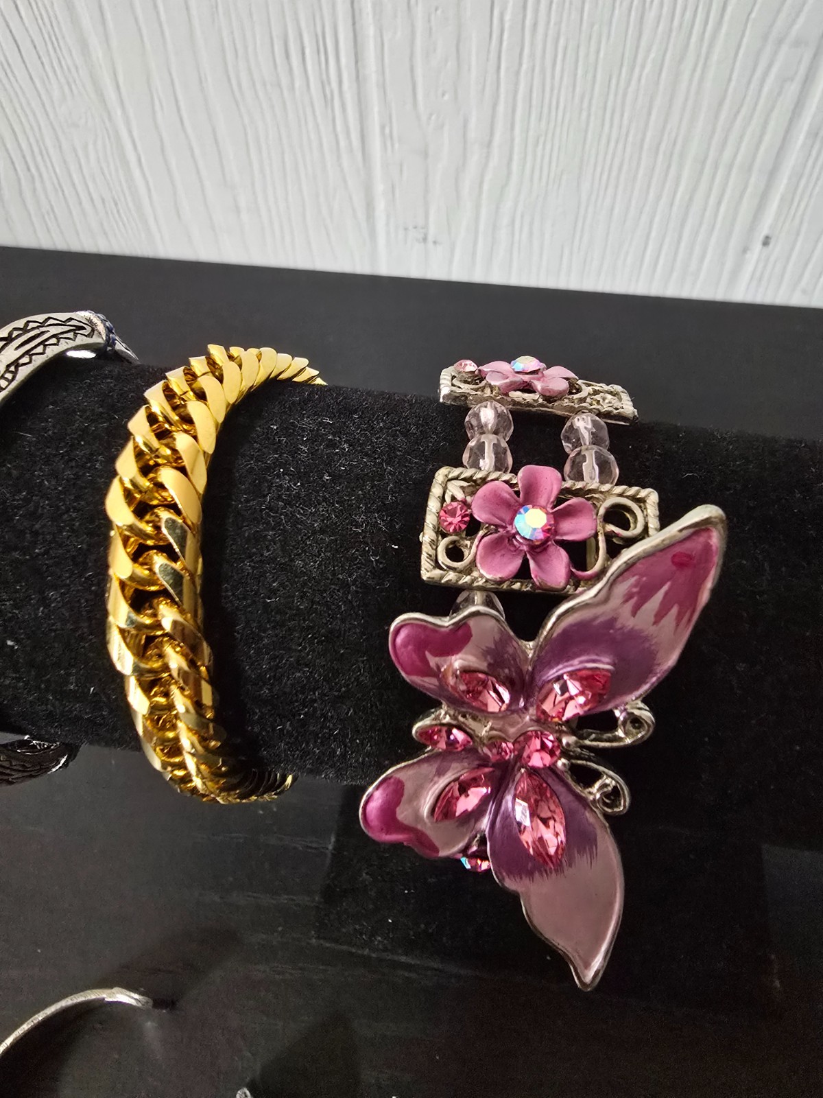 Mixed metal materials and colors Lot of 8 bracelets