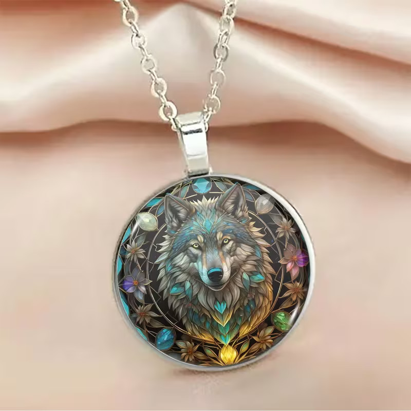 Wolf Round Necklace Jewelry Silvery Nature Animal Butterfly Pendant A