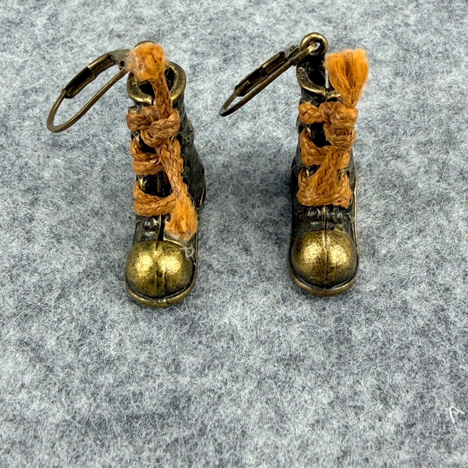 Novelty Combat Boot Dangle Earrings Bronze Tone Lace Up Military Grunge Punk