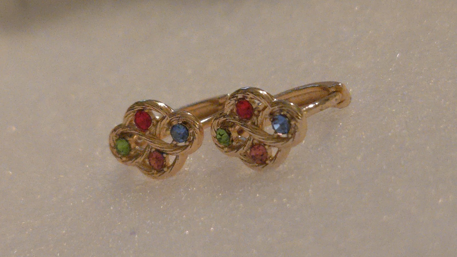 Celtic Knot 10mm Pierced Gold toned mini Colored (red, green, blue & pink)…