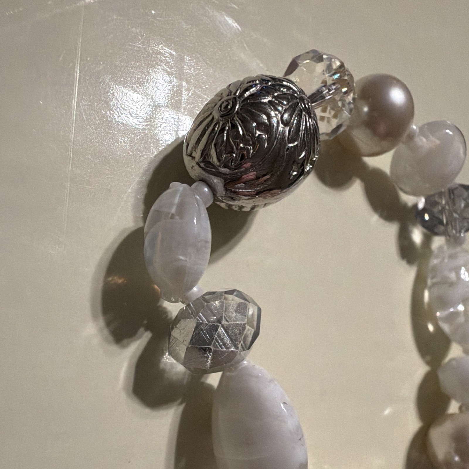 Silver Tone White Clear Glass Beaded Stretch Bracelet Oval Beads Elastic