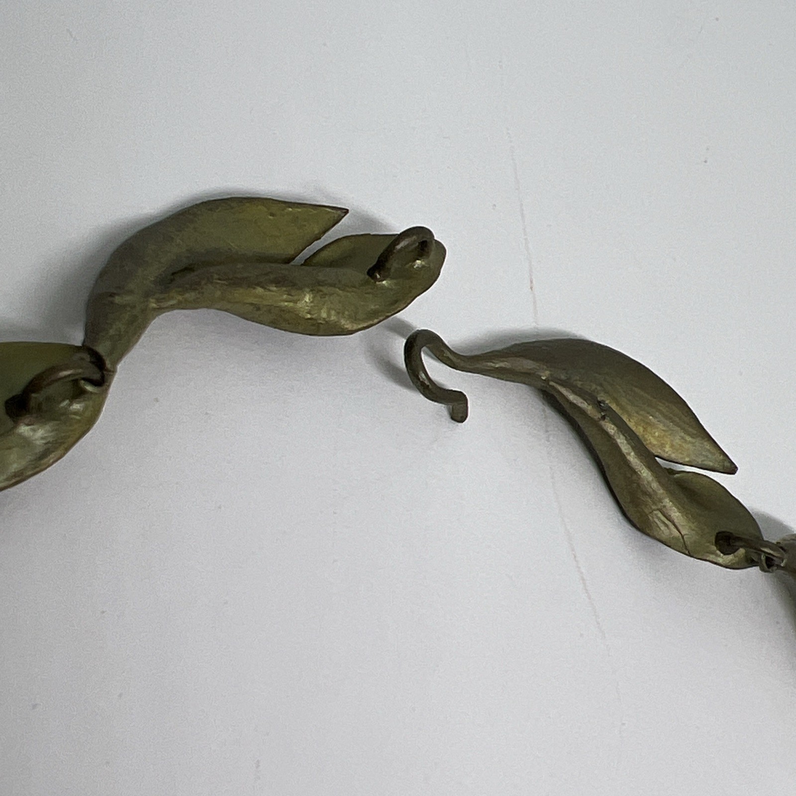 Unsigned Michael Michaud Hosta Leaf Peacock Pearl Choker Collar Necklace Bronze