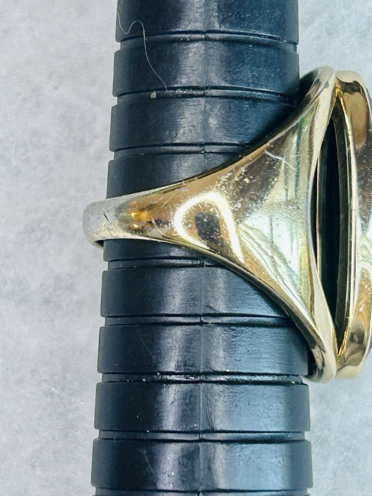 Vintage Black Acrylic Statement Ring (c. 1975–1985)