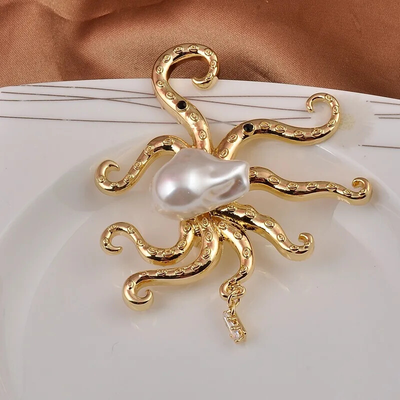 Women Pearl Metal Octopus Brooches Pins Simple Fashion Animal Badges Corsage