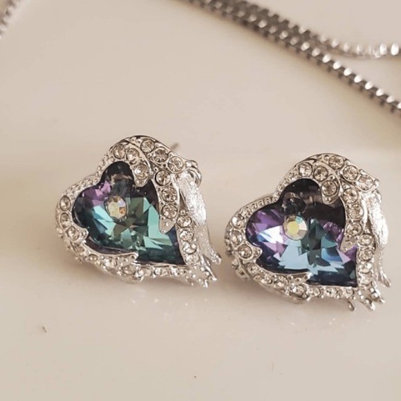 CDE Angel Wing Heart Jewelry Set Blue Crystal Necklace Stud Earrings Silver Tone