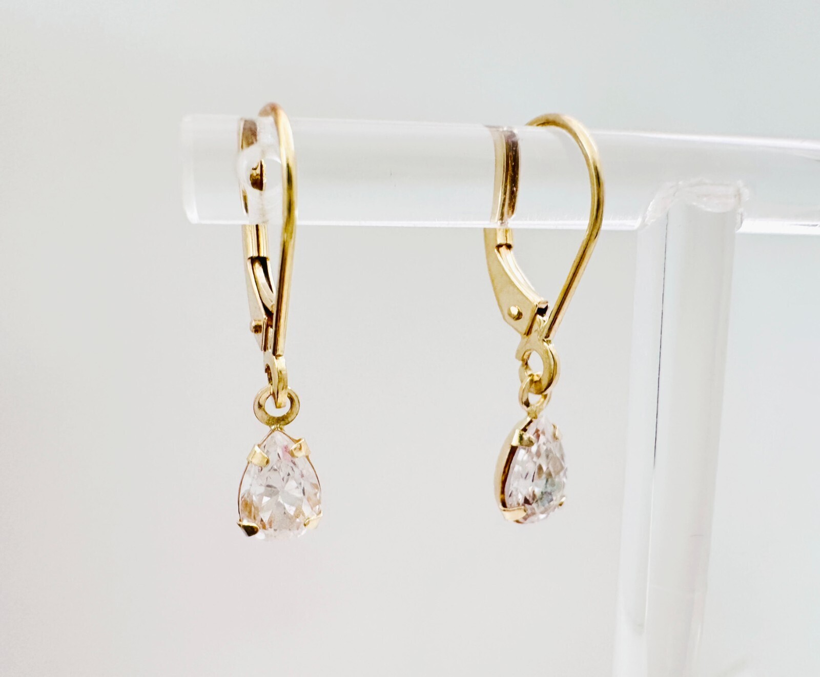 14K Yellow Gold Plated In 1.30Ct Pear Cut Simulated Diamond Drop/Dangle Earrings