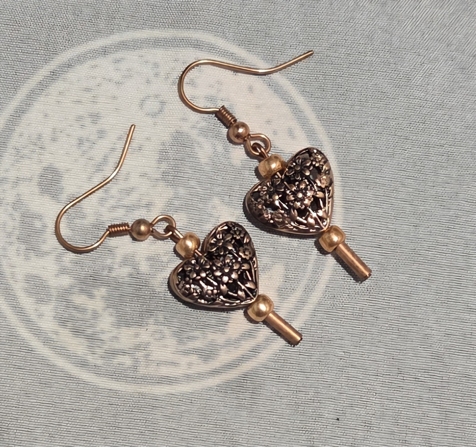 Gold Tone Heart Jewelry Set Necklace & Dangle Earrings, No Stone