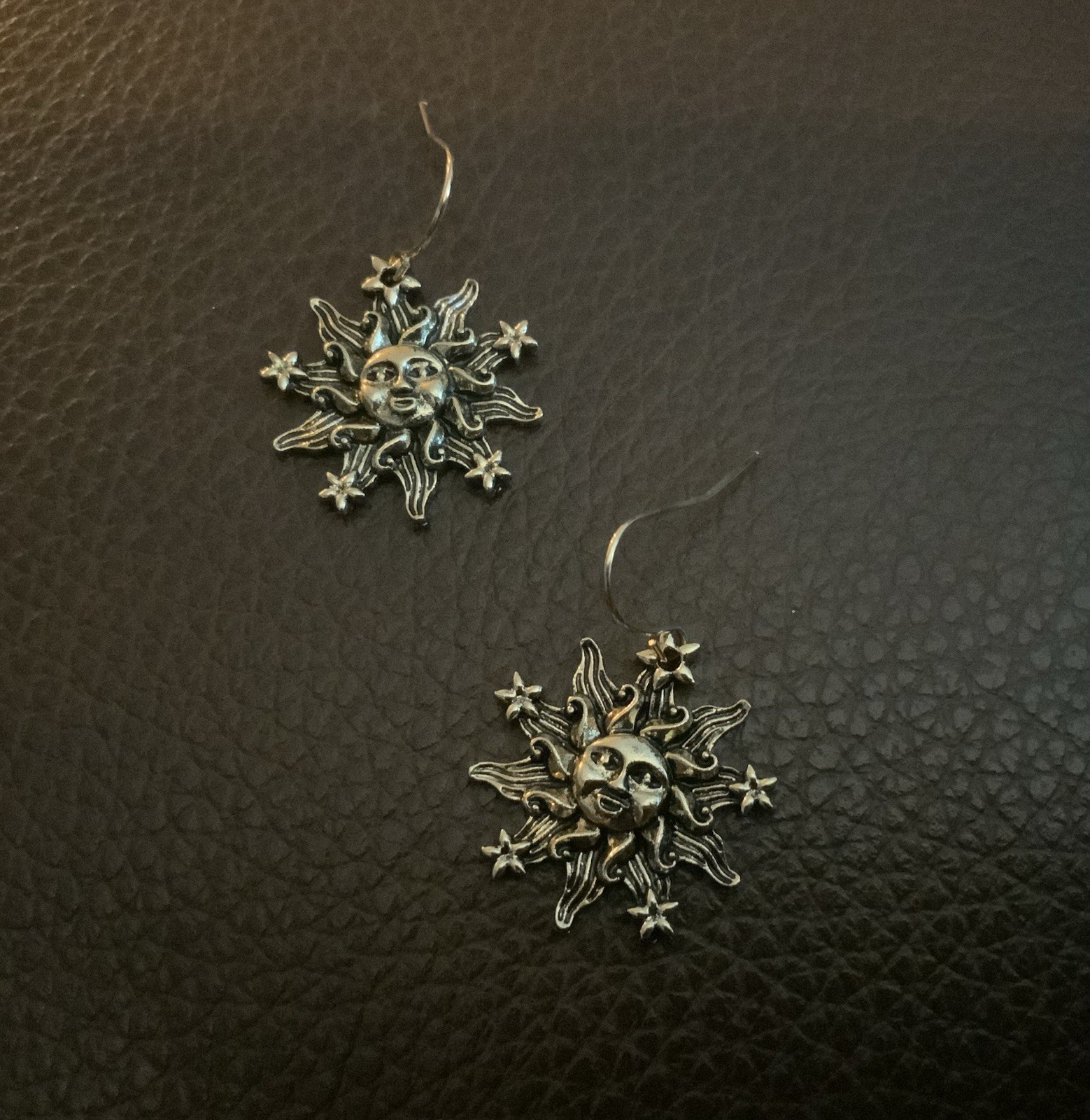 Free People Gold Earrings Sun Star Face Celestial Moon Boho Y2K Astrology VTG