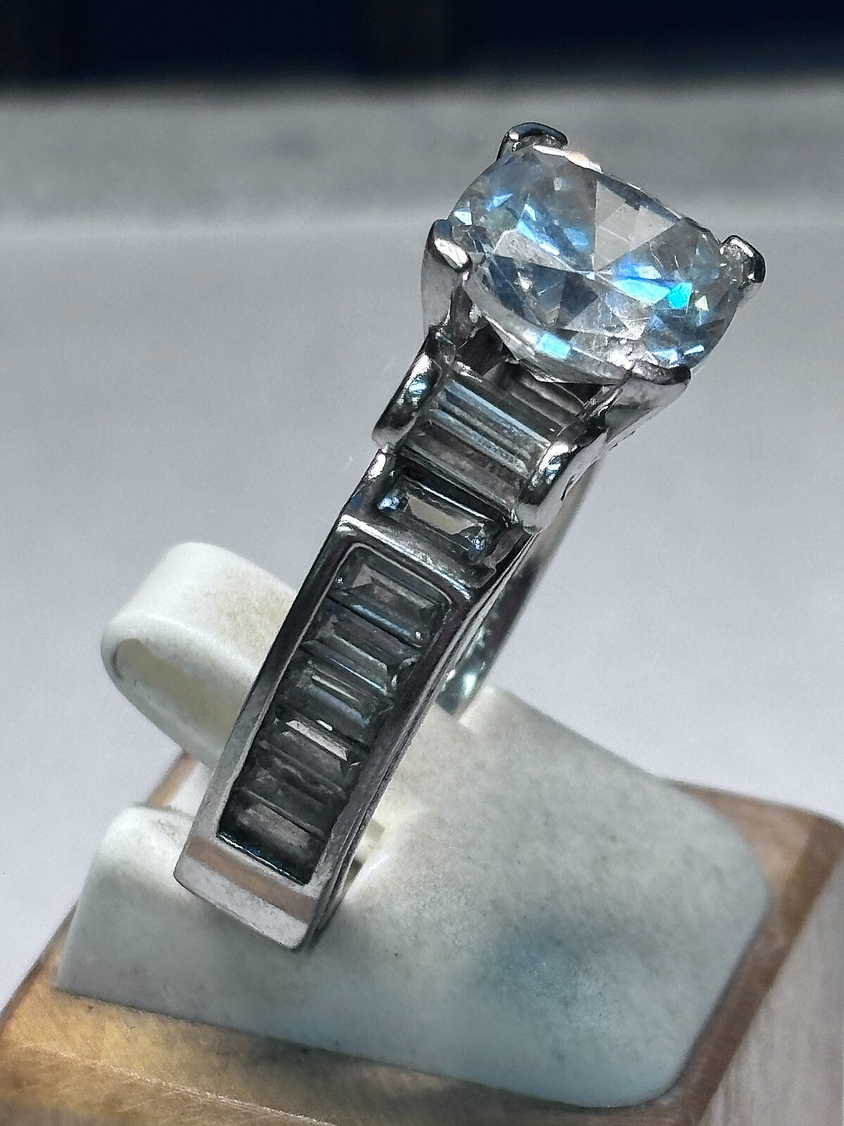 Two Tone Sterling Silver Princess Cut CZ Cocktail Ring 9.1g Size 9