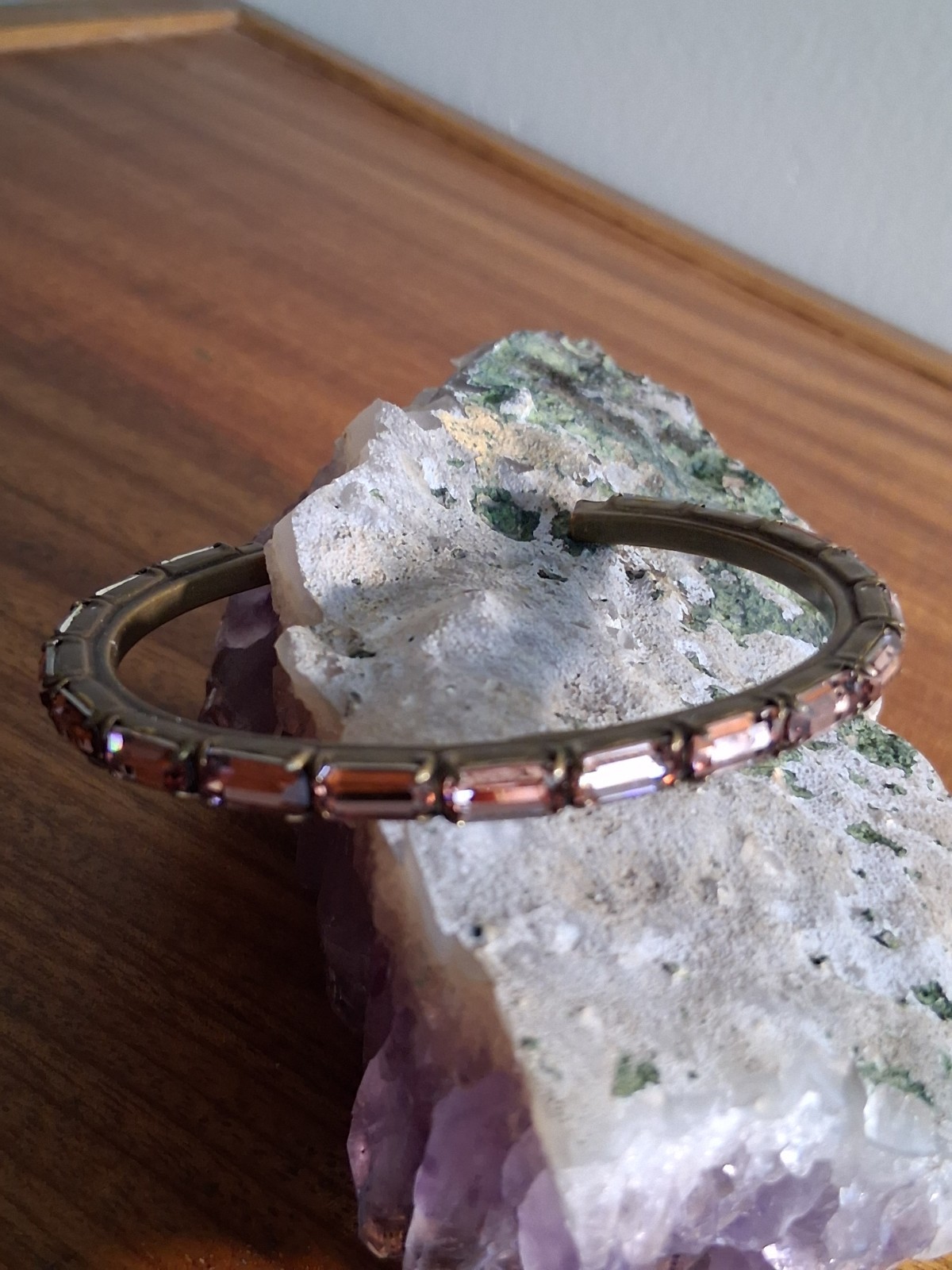 Sorrelli Pink Baguette Crystal Gold Tone Bangle Bracelet Signed 7 in No Clasp