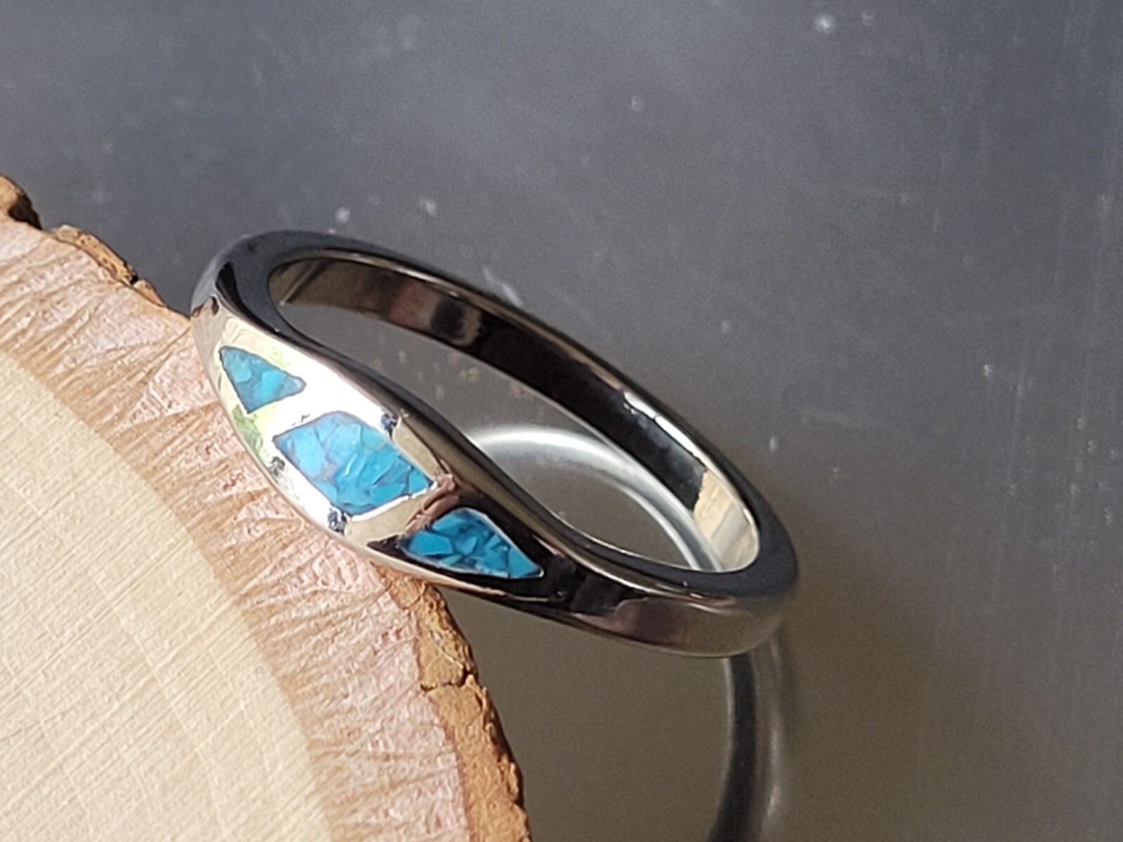 Silver Plated Genuine Turquoise Chip Inlay Ring Southwest Eyes Shape Band Ring