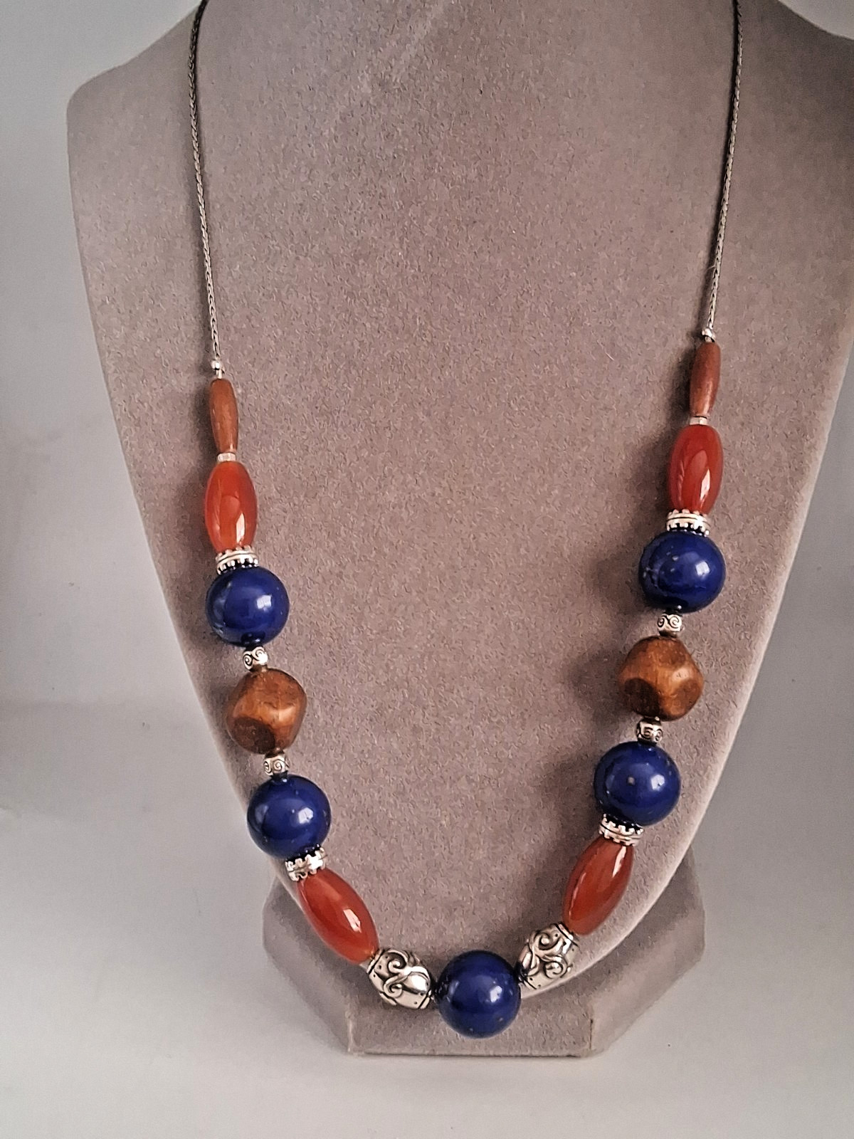 NWT Brighton SOL Carnelian, Blue Lapis Wood Beaded Silver Plated Necklace 18-30″