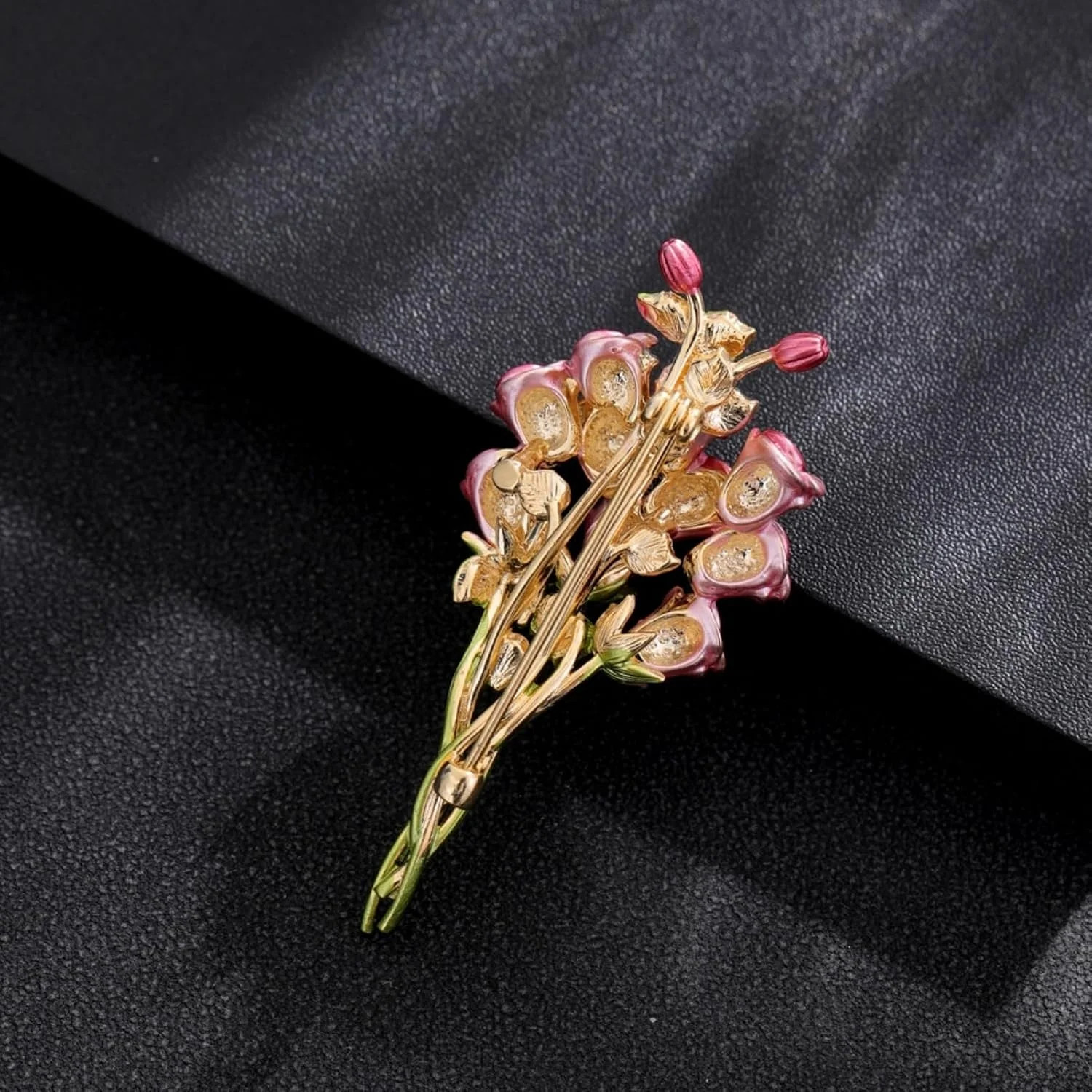 Brooch Pins For Women Fashion Elegant Brooches Lapel Badges Coat Sweater Scarves