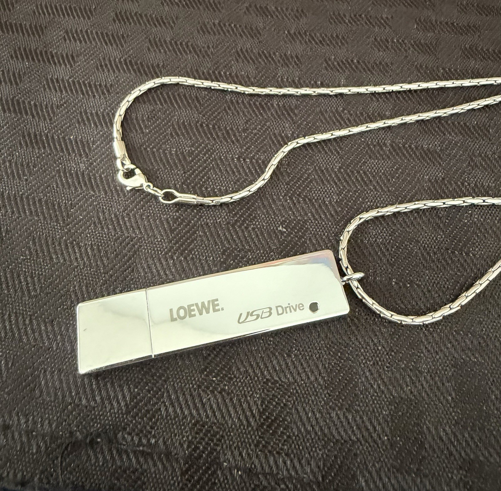 LOEWE USB Drive Pendant Necklace Silver Tone Box Chain Novelty Tech Jewelry