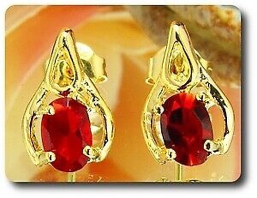 Earrings Ruby 0 3/32×0 9/32in Gold Plated 18 for K