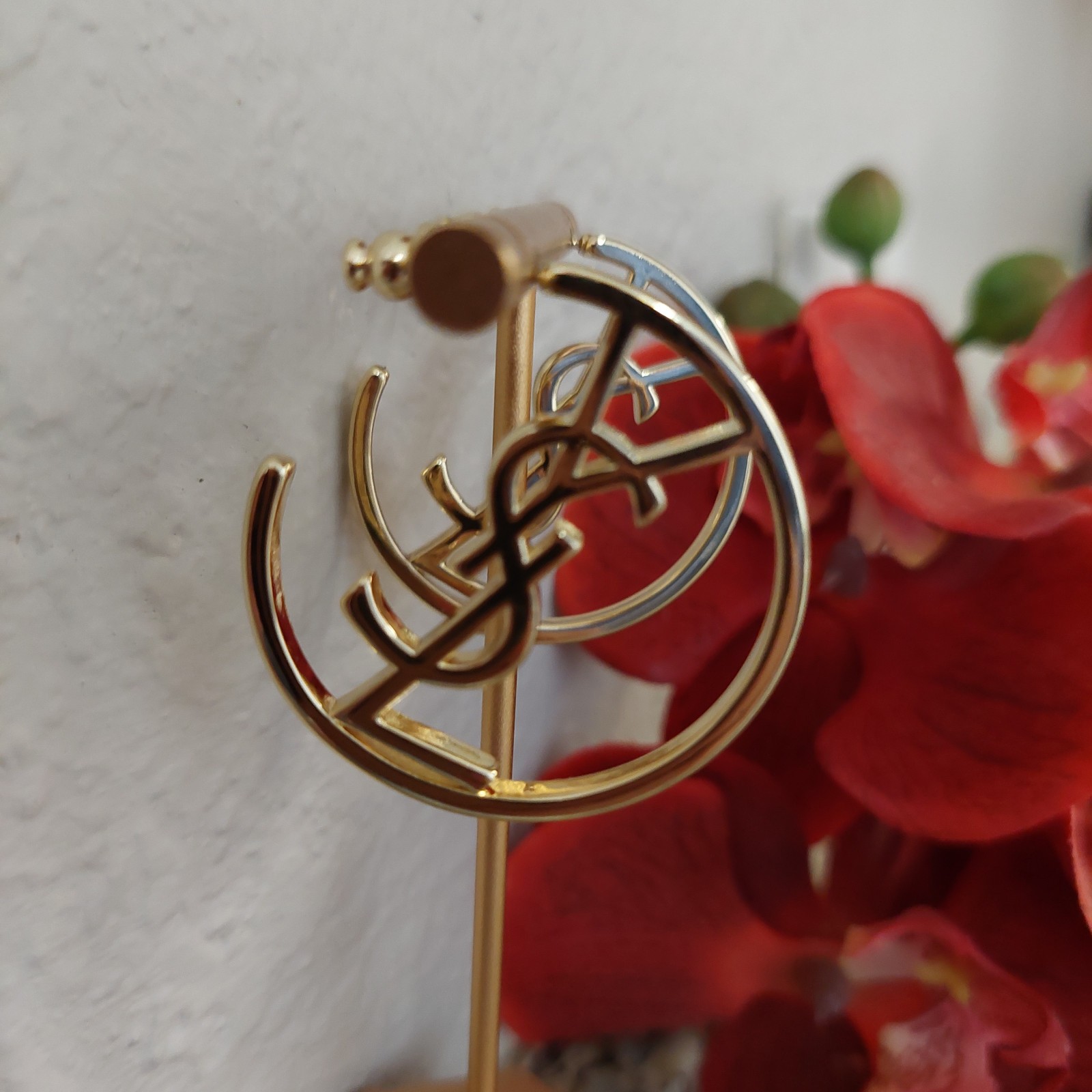 Auth. YVES SAINT LAURENT YSL LOGO Large HOOP EARRINGS Gold Tone