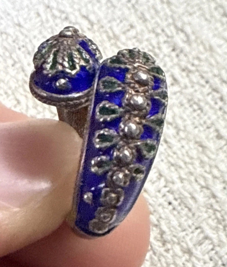 Vintage Ring silver 925 intricately crafted enamel Snake Victorian Style Blue