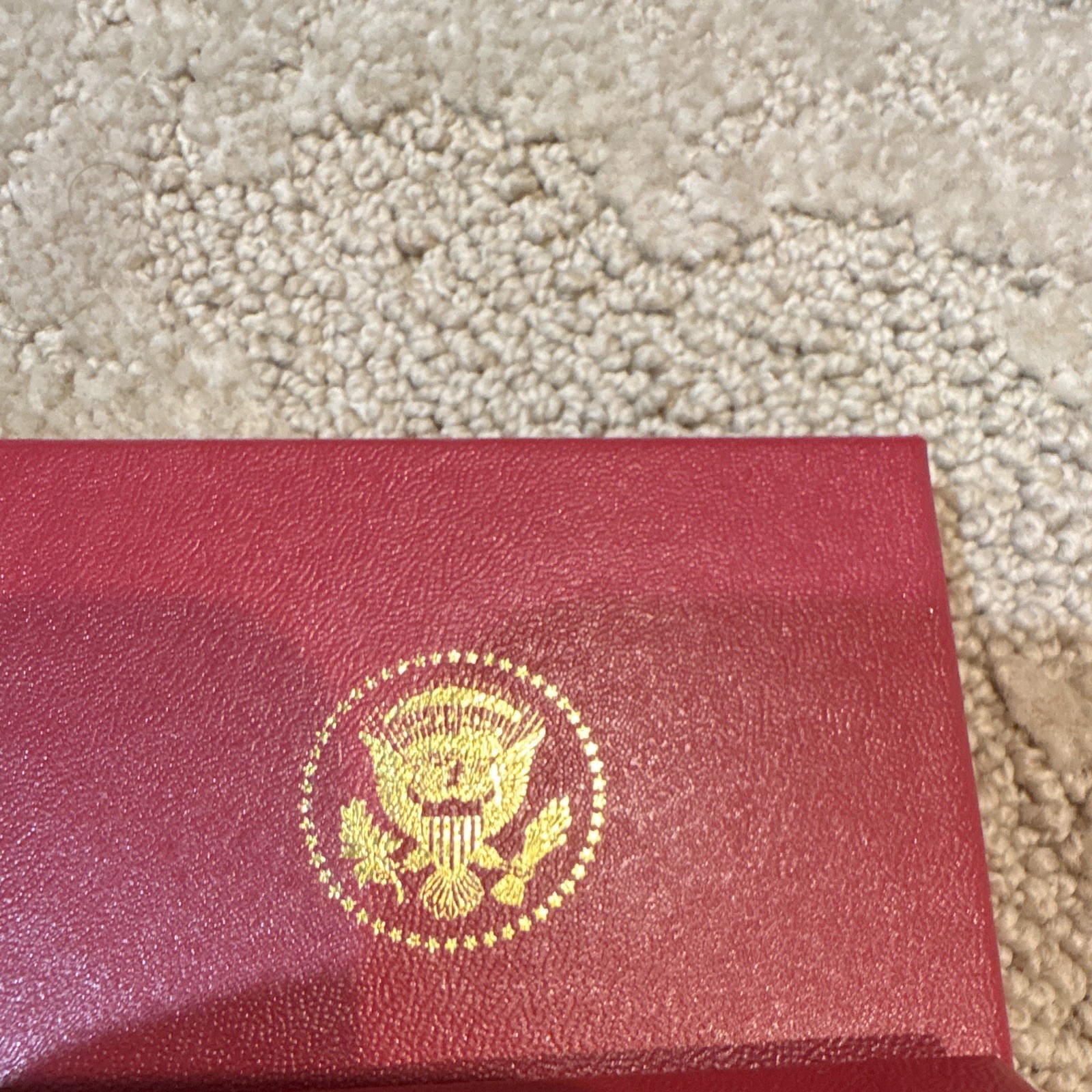 Presidential Seal Eagle Stud Earrings Gold Tone w/ Original Presentation Box New