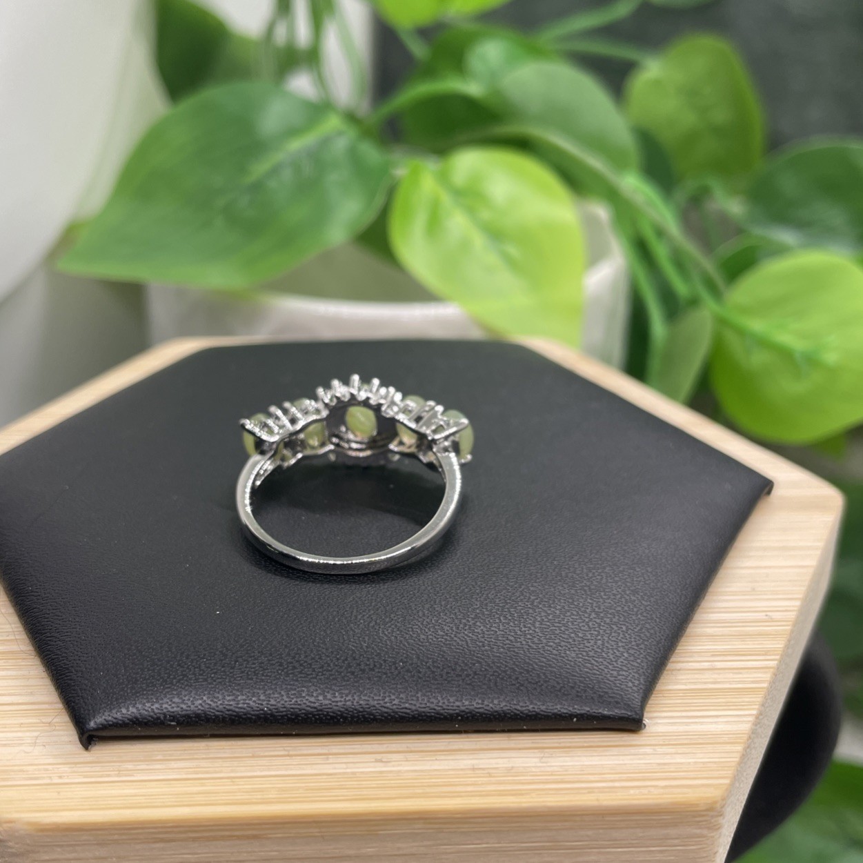 Silver-tone Rhinestone Synthetic Opal Ring Size 10 New Free Ship B8271