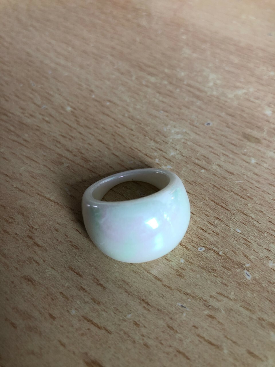 Glossy Bright Coloured Dome Plastic Resin Acrylic Ring – Retro 80’s – NEW