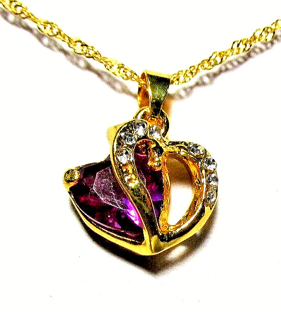 Gold Tone Purple & Clear Crystal Heart Pendant 16″ Necklace – NWOT (#2673)