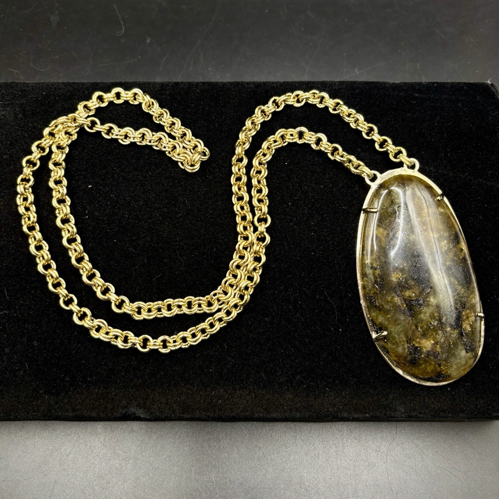 Stella & Dot Leona Necklace Gold Tone Large Labradorite Statement Pendant 18.5”