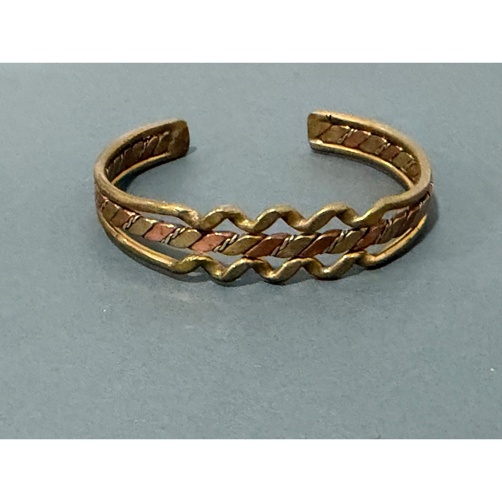 Mixed Metal Gold Copper Silver Tone Cuff Bracelet Unisex 7in Twisted Wavy