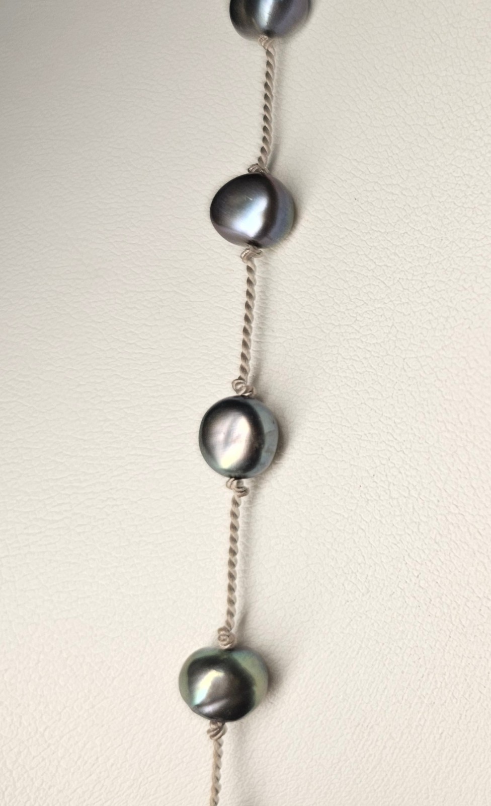 Two Strands Fresh Water Pearl Necklaces Approx 7 mm. 15 1/2″ Black And 16 1/2″