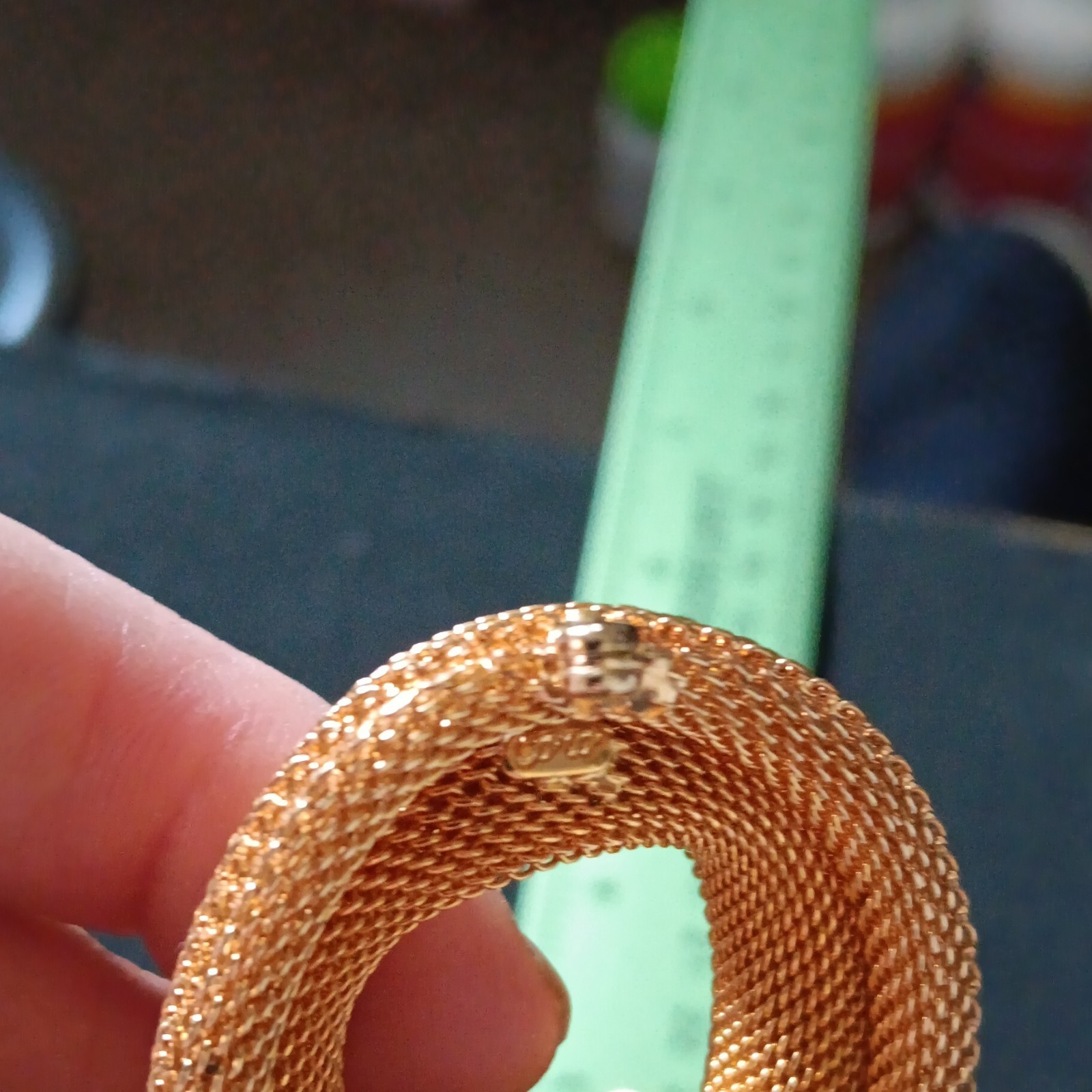 Coro Gold Tone Textured Mesh Round Circle Brooch Pin 2 in Metal Beauty Theme