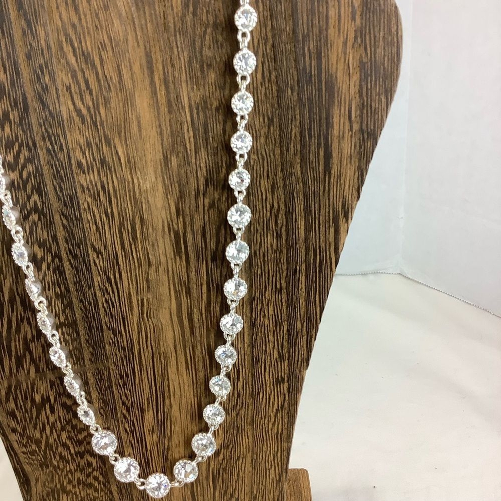 Glam Choker and Dangle Earrings Set Faceted Glass Beads in Silver Tone Setting