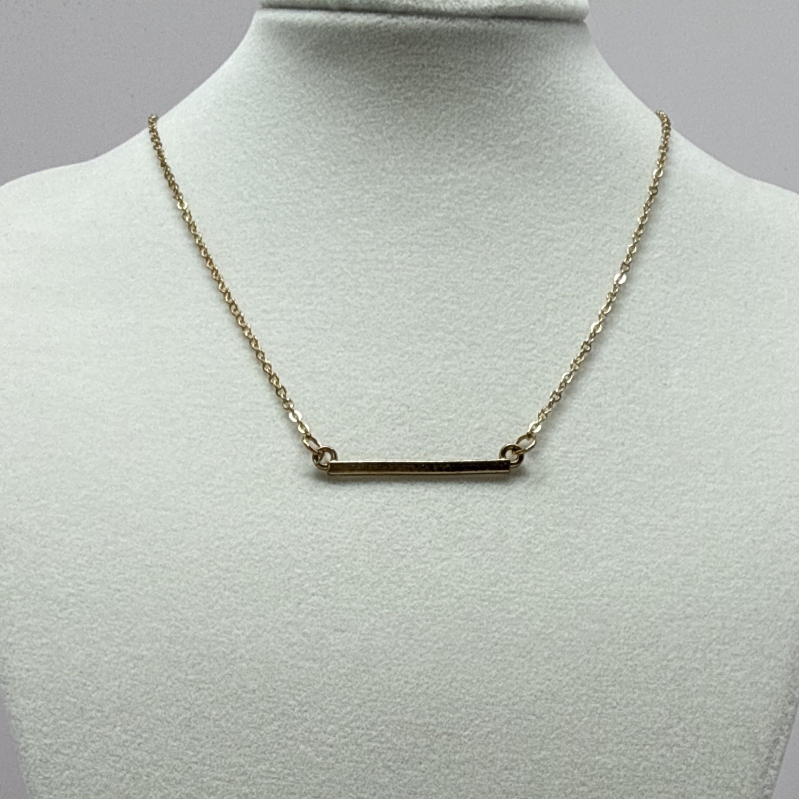 Gold Tone Bar Pendant Necklace Metal Cable Chain, No Stone, Chain Pendant