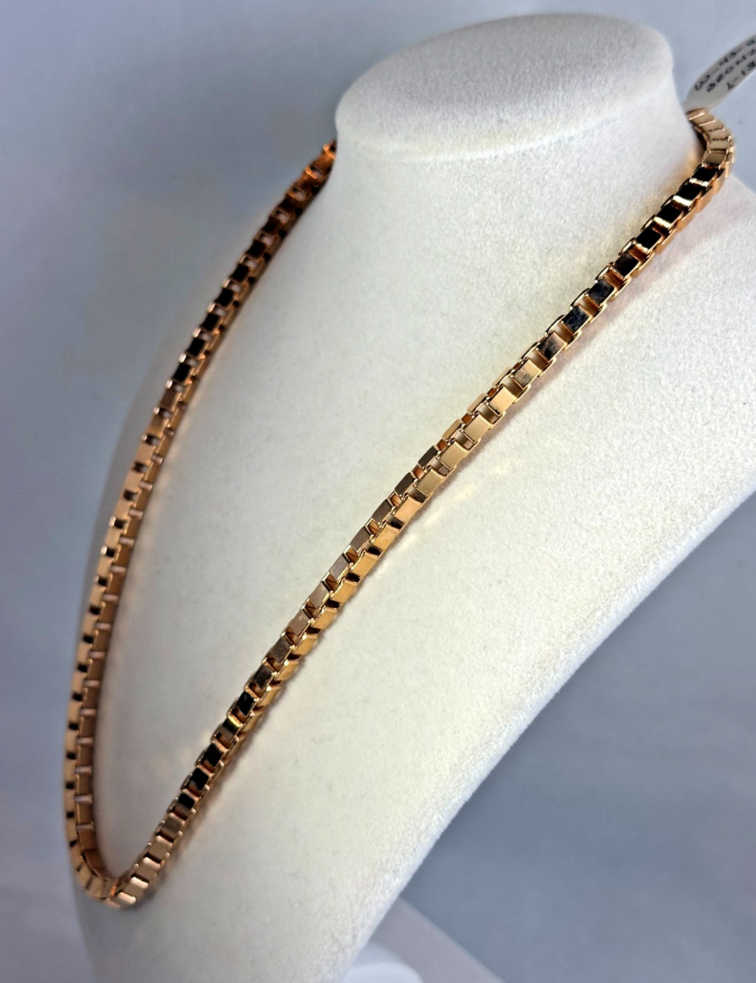 Beautiful Milor Italy Bronze Rose Gold Plate Box Chain necklace. 43.8g. L- 18 in
