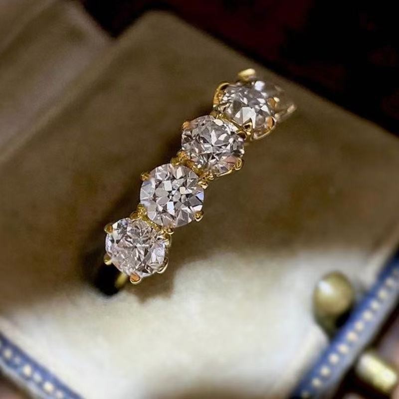 Fashion Woman 18k Gold Plated Sparkling CZ Band Ring Wedding Engagement