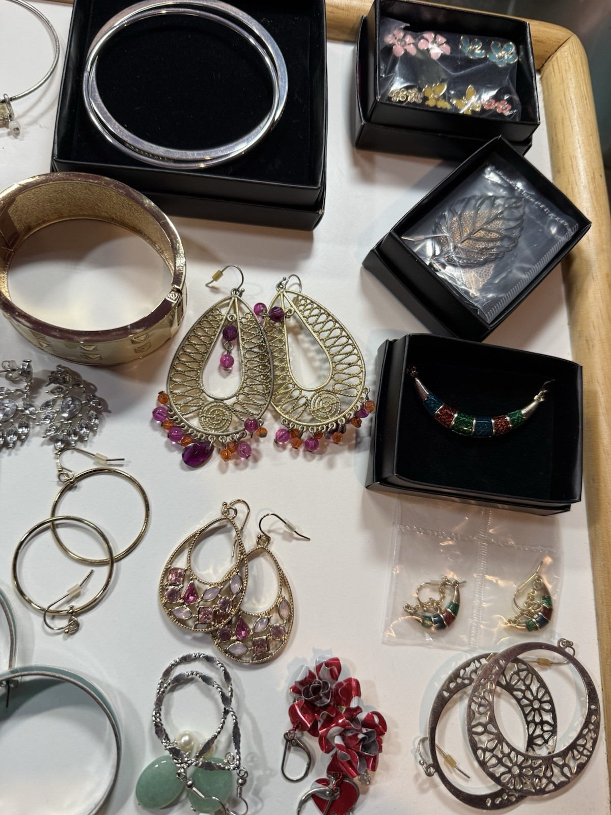 Massive Avon Lot Rings Bracelets And Earrings. Brand New