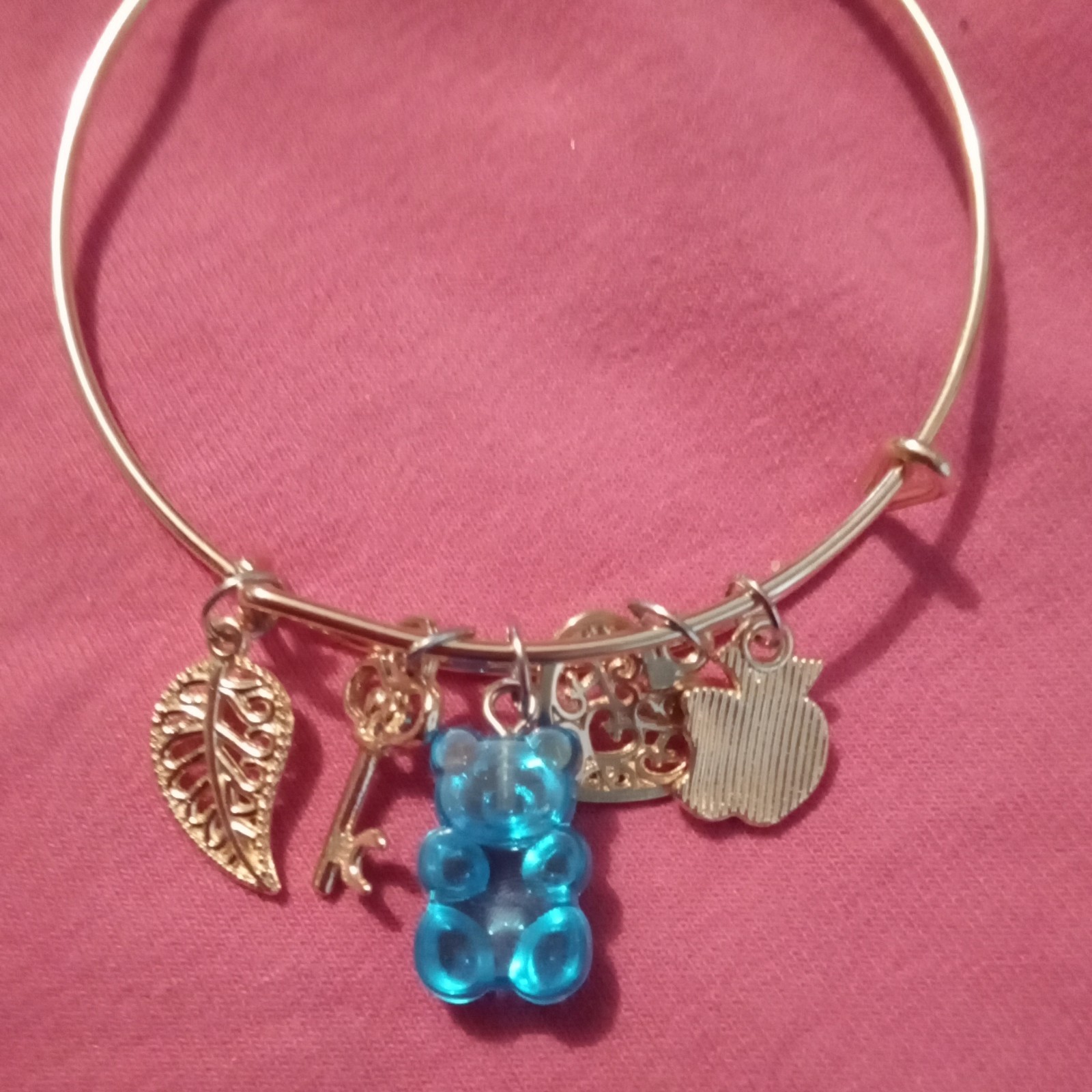 Silver Tone Wire Charm Bangle Bracelet Adjustable Slide Blue Bear Heart Love