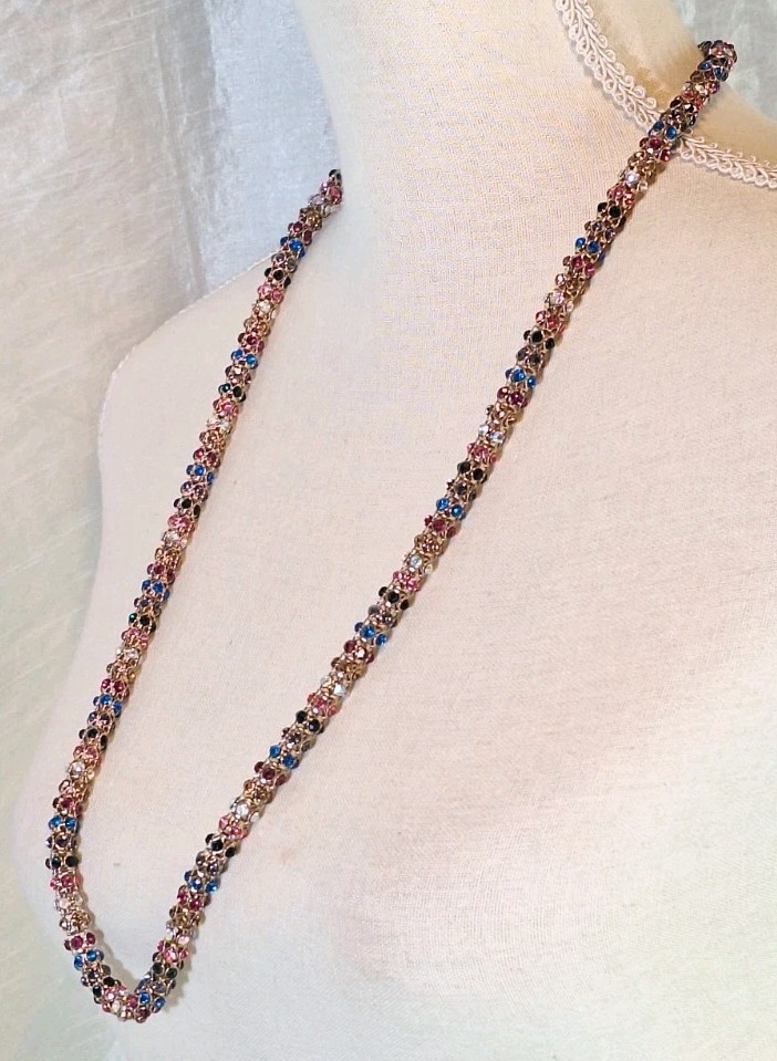 NWOT BETSEY JOHNSON Signed Funfetti Mesh Rainbow Crystals GoldTone Rope Necklace