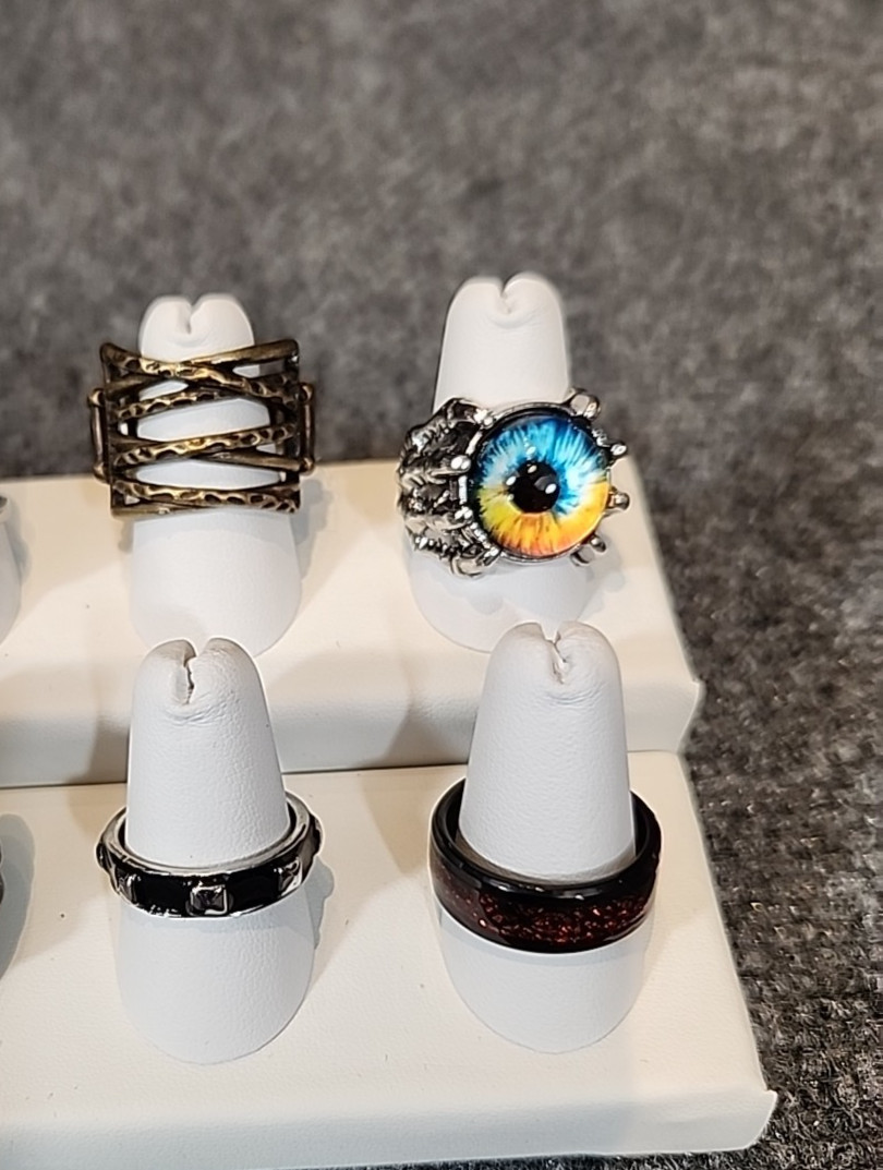 Jewelry 12 Rings Gothic Theme Adjusts Sized Stretch Lot #188 See Description